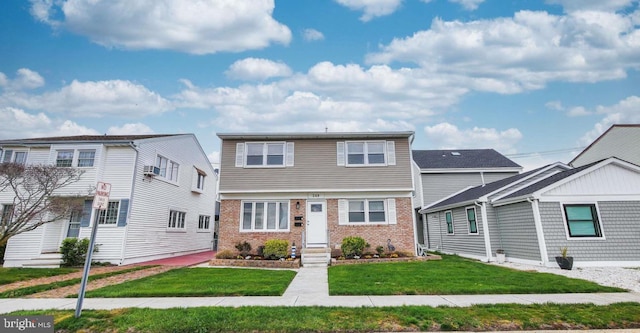 view of front of property with a front yard