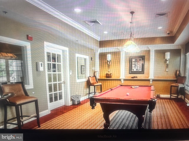 playroom featuring crown molding and billiards