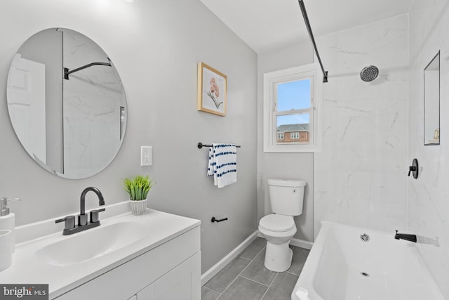 full bathroom with vanity, toilet, and tiled shower / bath