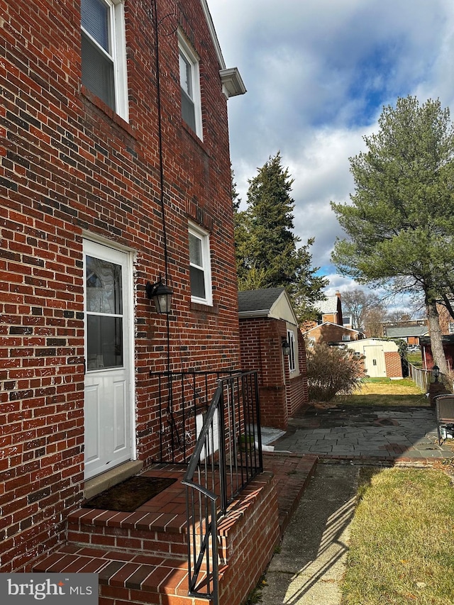 view of home's exterior