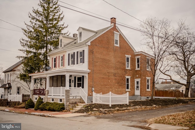 view of front of property with a porch