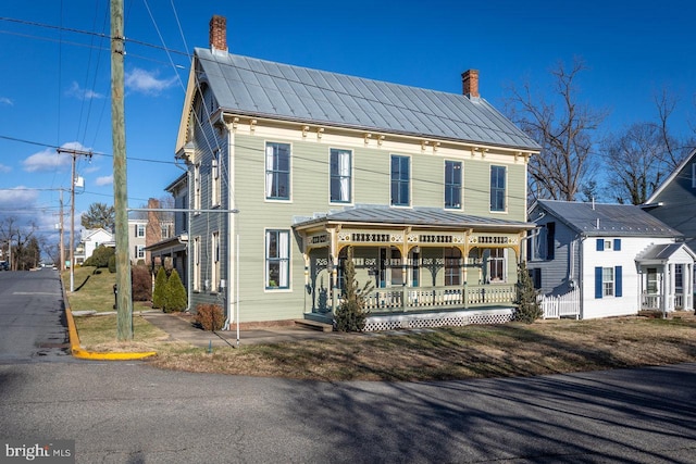 view of front of home featuring a porch