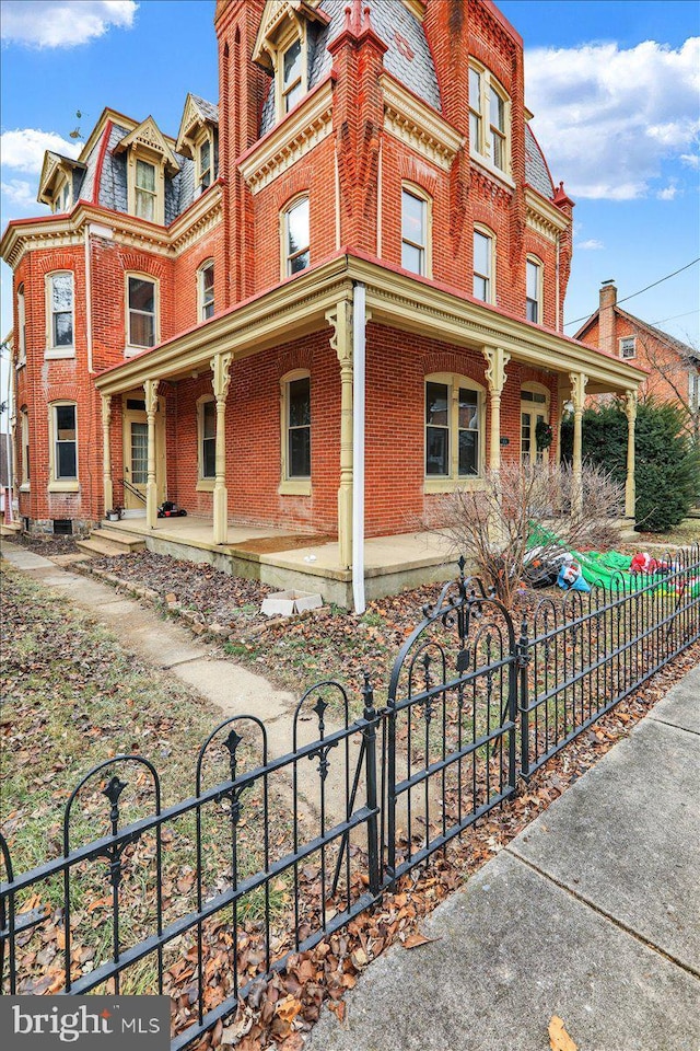 view of front of home with a porch