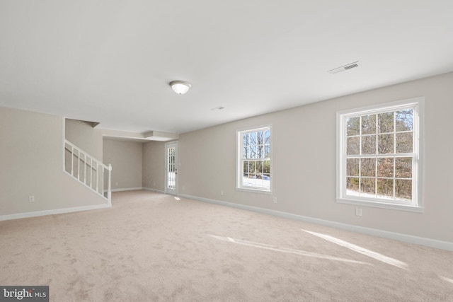 view of carpeted spare room