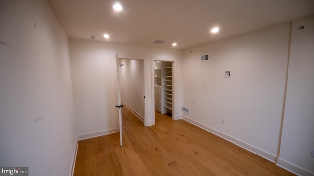 empty room featuring light hardwood / wood-style flooring