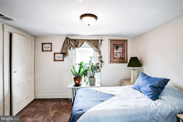 view of carpeted bedroom