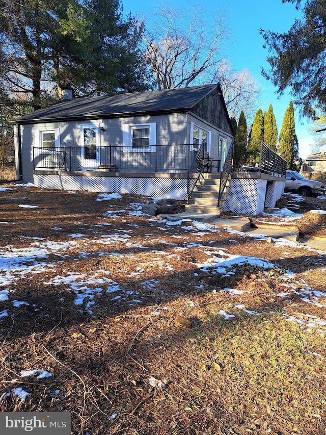 611 Powell Rd, Mount Holly, NJ 08060 - view of front of home with a deck