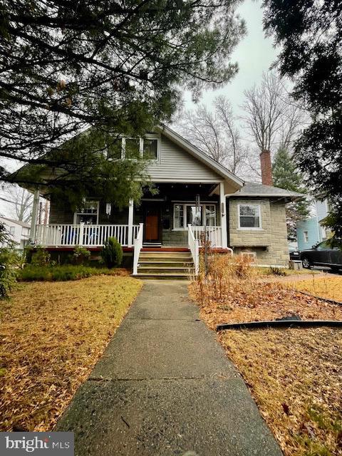 view of front of home with a porch