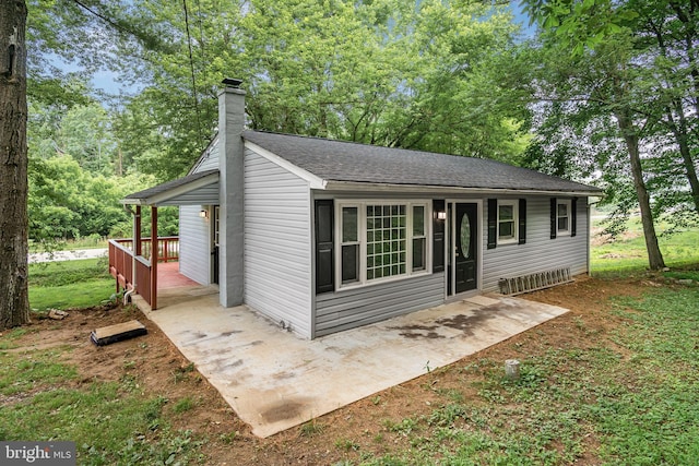 ranch-style home featuring a deck