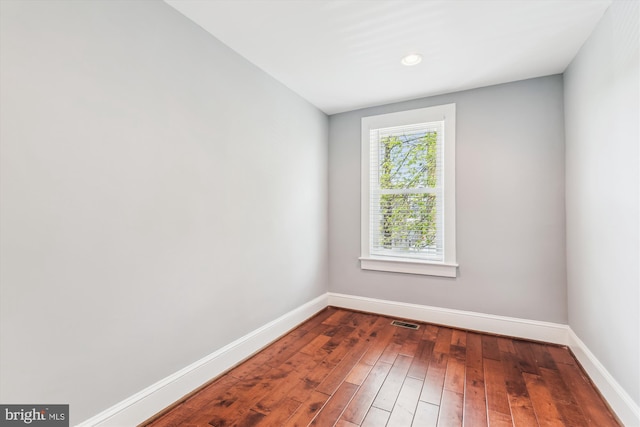 931 Farragut St NW, Washington, DC 20011 - unfurnished room featuring baseboards, wood-type flooring, recessed lighting, and visible vents