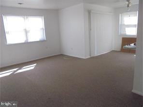 view of carpeted spare room