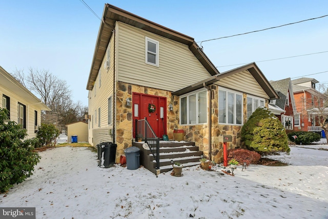 view of front of house