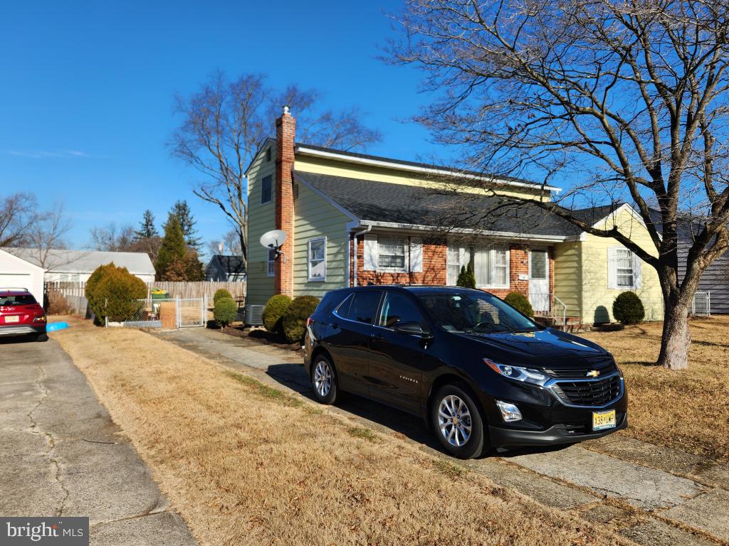 view of property exterior