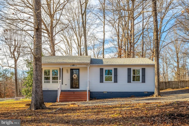 ranch-style house with a porch