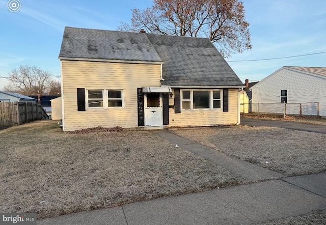 view of front of house