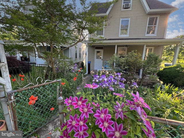 view of front of property with a porch