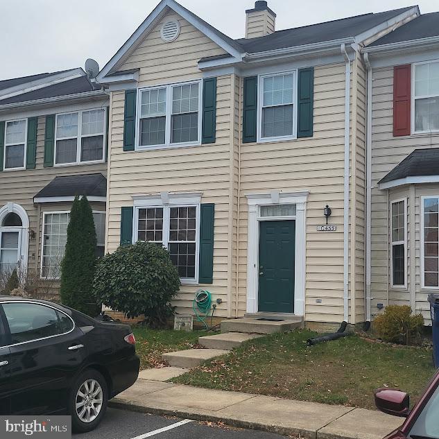 view of townhome / multi-family property