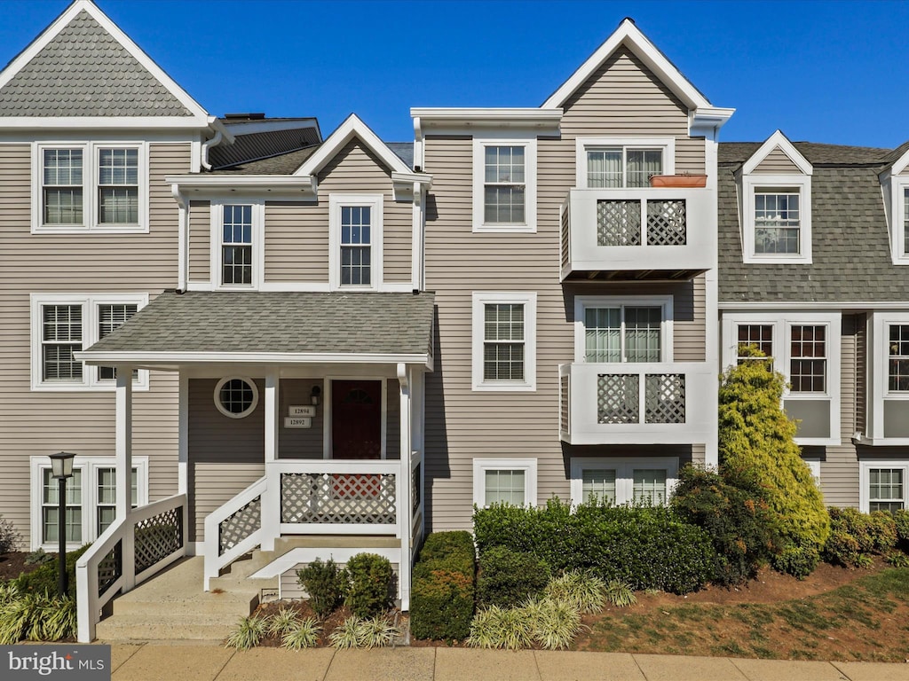 view of townhome / multi-family property