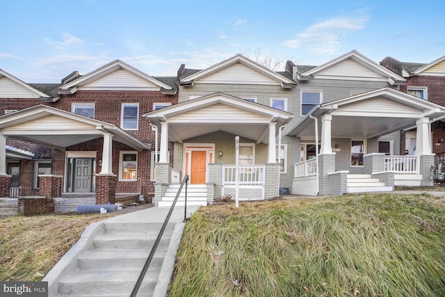 view of front of home featuring a porch