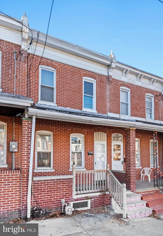 view of townhome / multi-family property