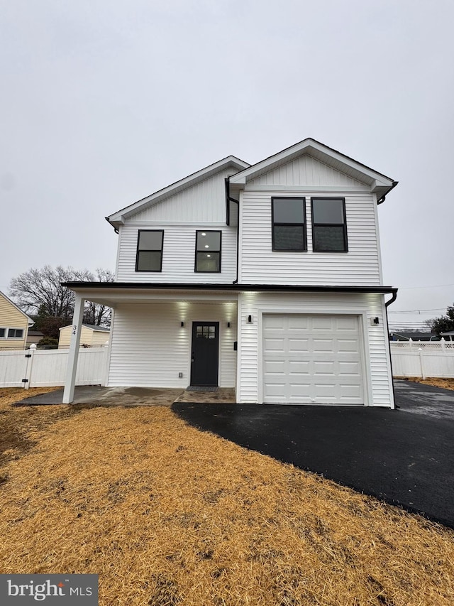 view of front of house featuring a garage