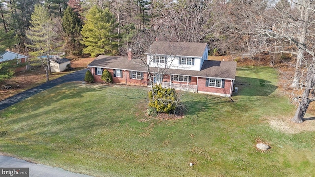 colonial house with a front yard