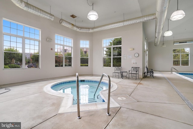 view of pool featuring a swimming pool