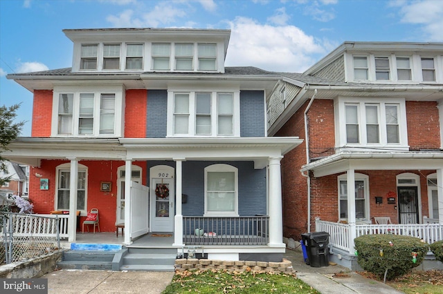 view of front of house featuring covered porch