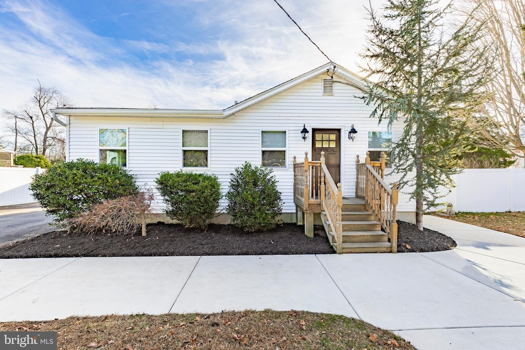 view of front of home