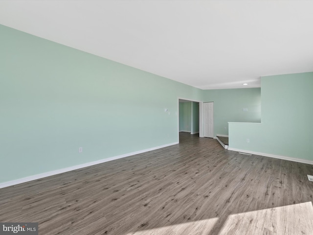 empty room featuring light hardwood / wood-style flooring