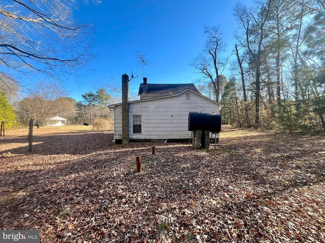 view of home's exterior