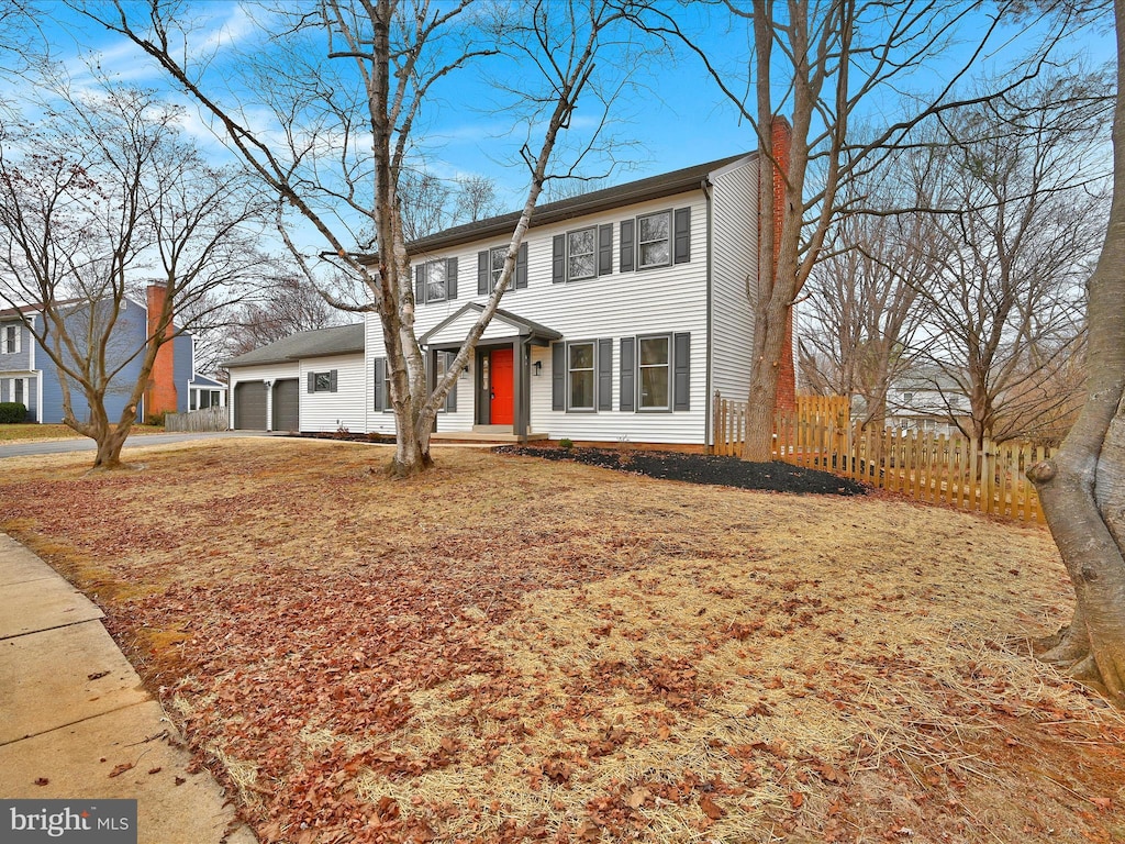 view of front facade with a garage