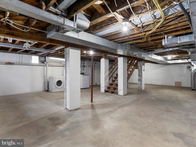 basement featuring washer / dryer