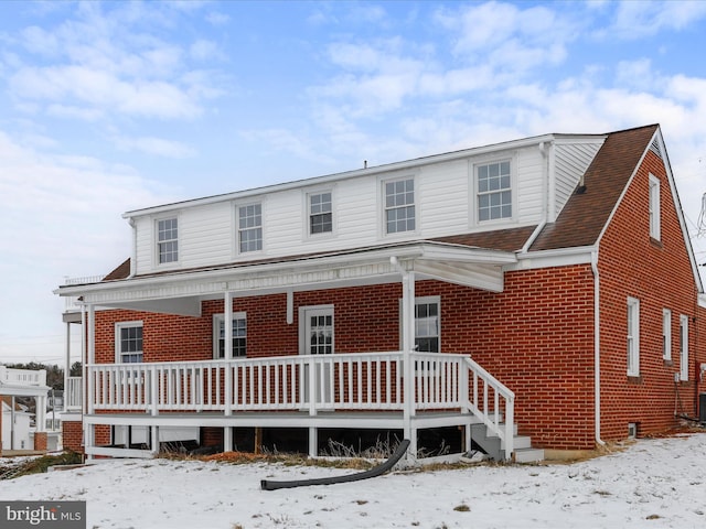 view of front of house