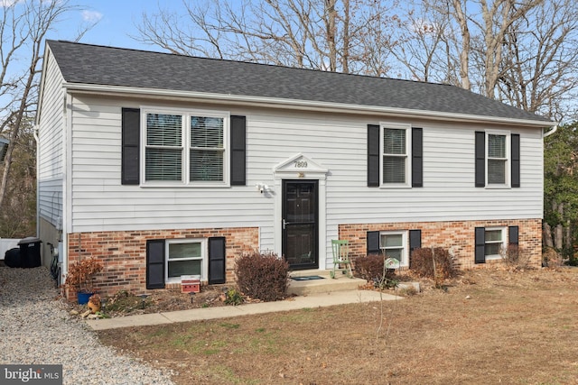 view of split foyer home