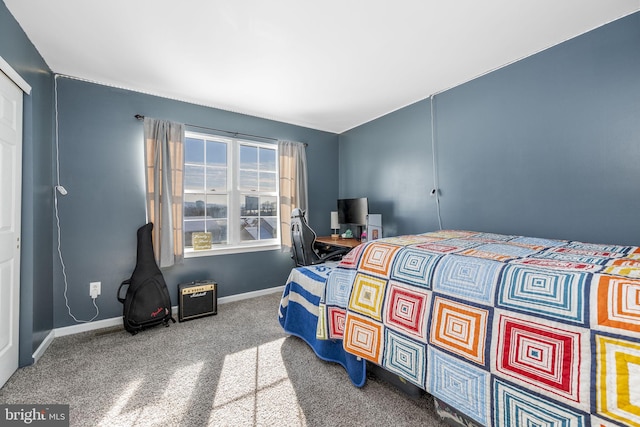 view of carpeted bedroom