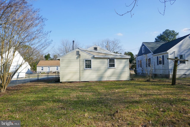 exterior space featuring a yard