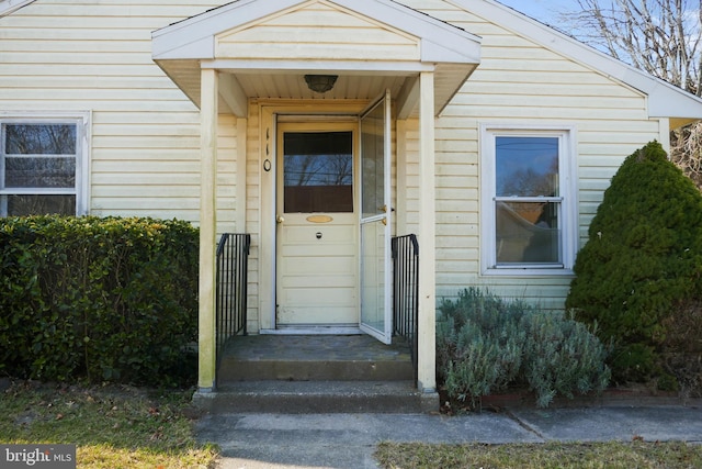 view of exterior entry