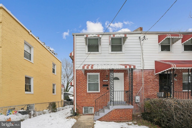 view of front of home