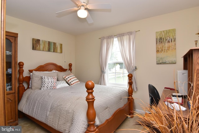 bedroom with carpet and ceiling fan