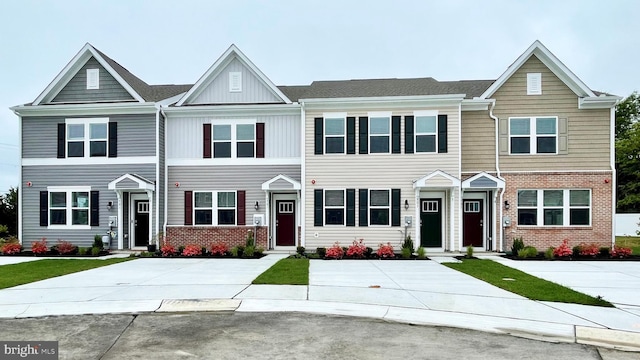 view of townhome / multi-family property