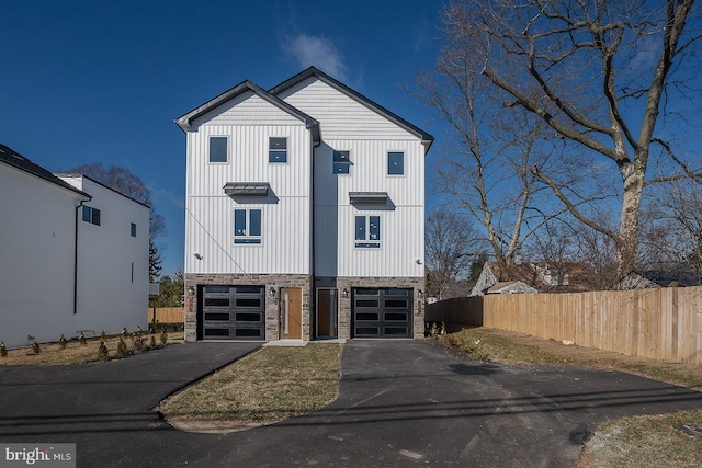 view of front of house featuring a garage