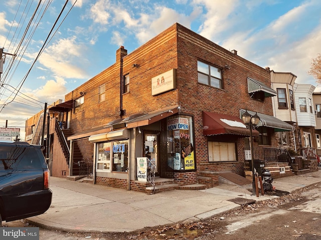 view of building exterior