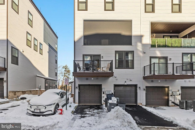 view of front of house featuring central AC unit