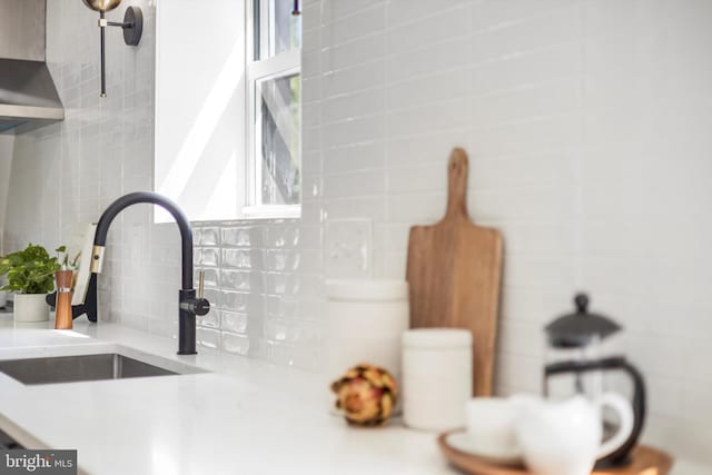 interior details with tasteful backsplash and sink