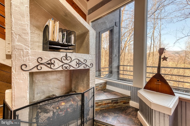 interior details with wooden walls