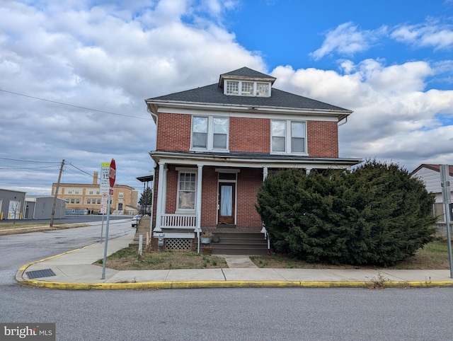 view of front of property with covered porch