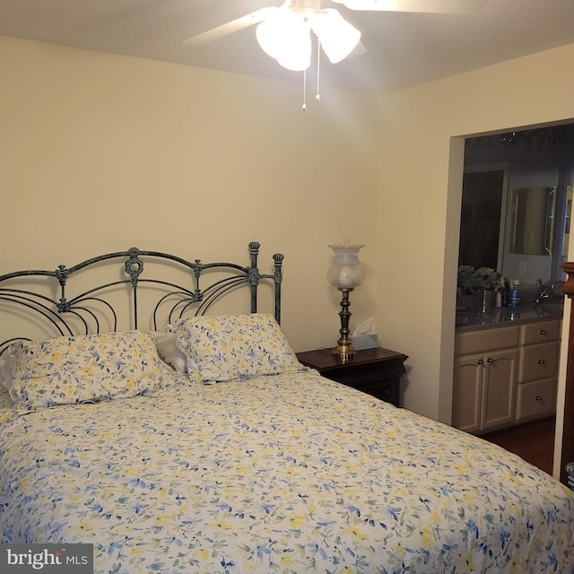 bedroom featuring ceiling fan