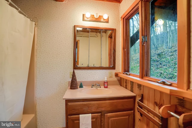 bathroom with vanity