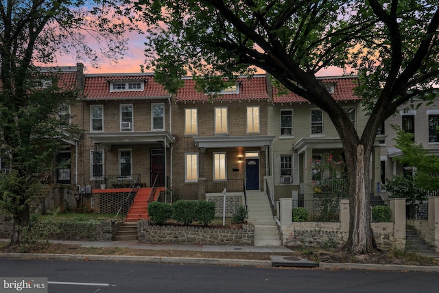 view of front of home featuring covered porch